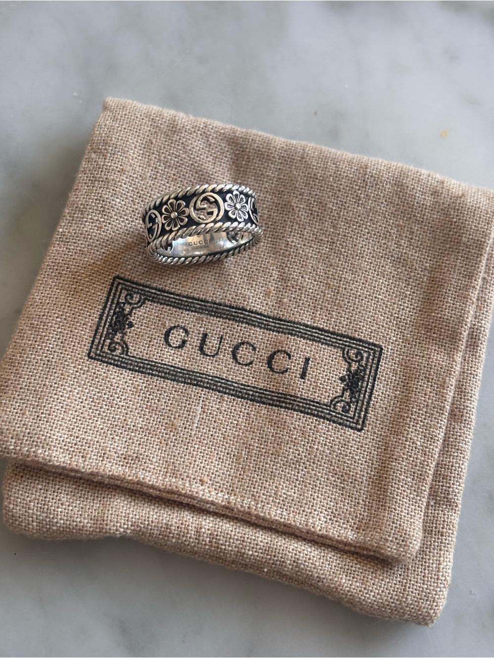 Gucci Silver Floral Band Ring Size 6.5